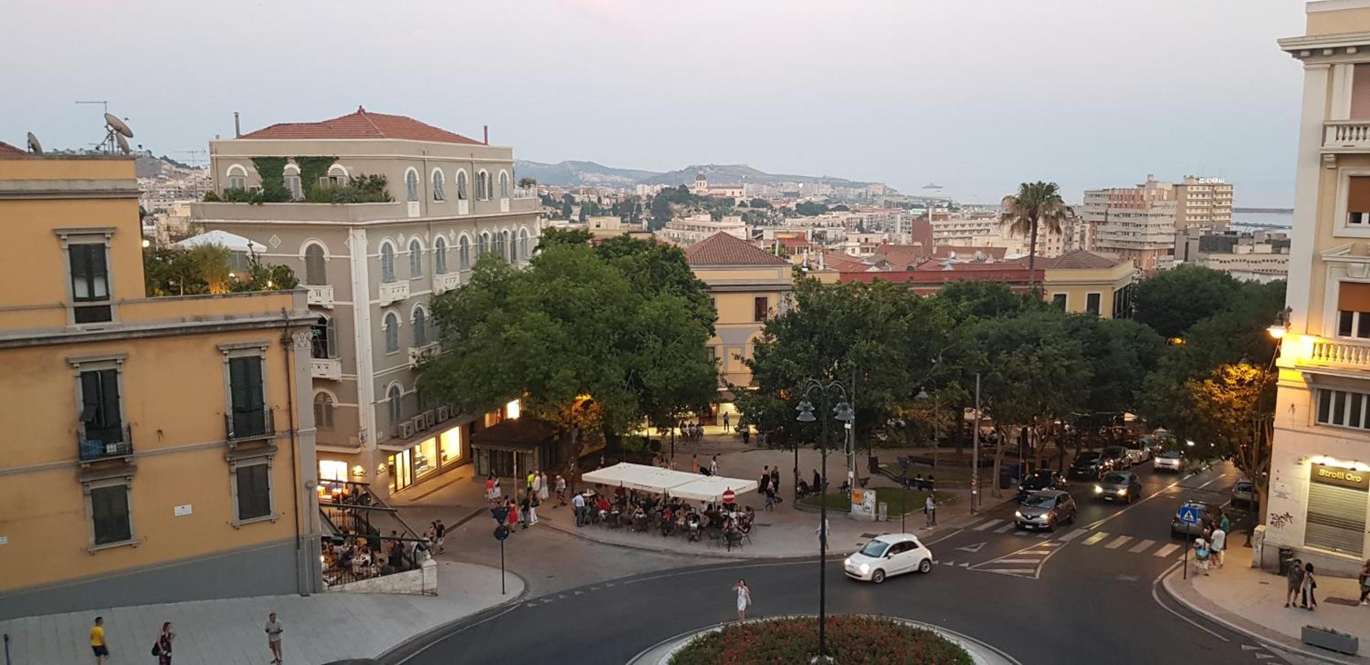 Eva Luxury Suite Cagliari Kültér fotó
