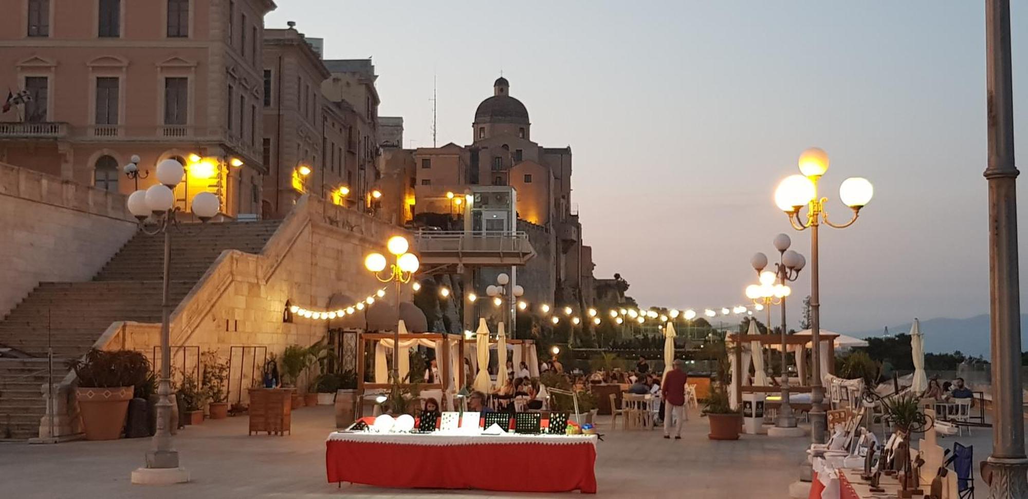 Eva Luxury Suite Cagliari Kültér fotó