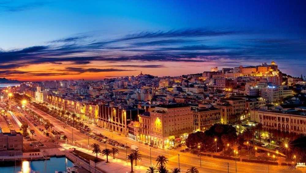 Eva Luxury Suite Cagliari Kültér fotó